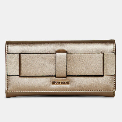 

Cara Mia Casual Gold Clutch