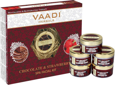 

Vaadi Herbals Deep-Moisturising Chocolate SPA Facial Kit with Strawberry Extract (270 gms) 270 g