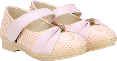 

calzino Girls Velcro Strappy Sandals(Pink