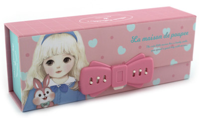 

SHERAGO Pen/Pencil Box for Girls & Boys || Best Suitable for School Kids, Travelers and Students || Multipurpose Box/Case || Hard Card Board Material || With Inbuilt Lock System Water Resistance Art Wood Pencil Box(Set of 1, White)