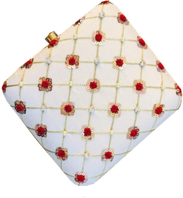 

Craftbazaar Party White Clutch