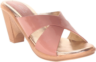 

MSC Women Pink Wedges