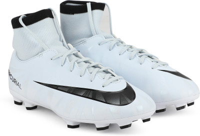 

Nike Boys & Girls Lace Football Shoes(Blue, Blue tint/black-white-blue tint