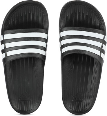 

ADIDAS Boys & Girls Slip On Slipper Flip Flop(Black, Black1/runwht/black1