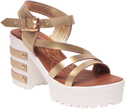 

MSC Women Gold Heels