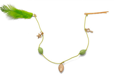 

Voylla Green Feathers And Golden Danglers Adorned Hair Pin Hair Pin(Green)