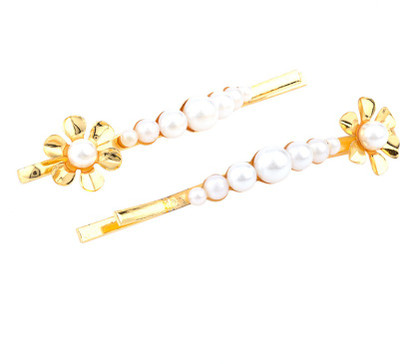 

Voylla Pearl Bloom Hair Clips Hair Pin(Gold)
