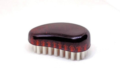 

Bueno Stylish Hair Shower Brush For Men And Women for Salons And Parlours Use, Perfect For All Hair, 15 Grams, Pack Of 1