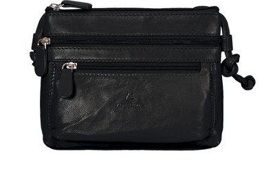 

Adamis Hand-held Bag(Black)