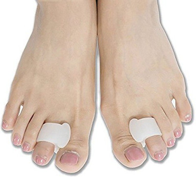 

AGE CARE Toe Ring Separator, Bunion Pain Relief Corrector,Feet Care Bunion Splint(Pack Of 2)