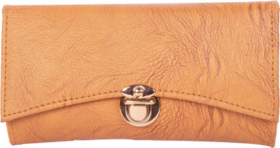 

DN Enterprises Party Yellow Clutch