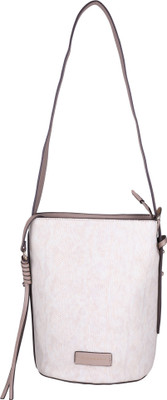 

Giordano Shoulder Bag(Beige)