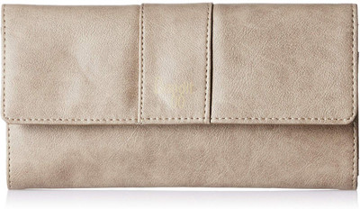 

Baggit Women Casual Beige Artificial Leather Wallet(6 Card Slots)