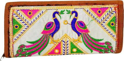 

Lelys Women Ethnic Multicolor Canvas Wallet, Multi