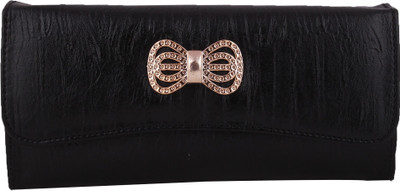 

DN Enterprises Party Black Clutch