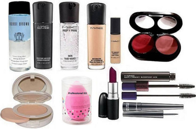 

Professional kit Sponge Puff & Mac Matchmaster Foundation, Pro Long Wear Concealer, 2 Shade Blusher, Lightful Compact, Lustre Lipstick., Haute and Naughty Double Effect Mascara and Liquid Eyeliner, Prep+Prime Skin Base Visage Primer, Moisture Infusion Ser