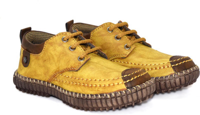 

D'zigners Boys Lace Sneakers(Yellow