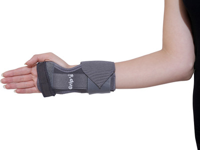

Grip's Wrist and Palm Support (C 04) Wrist Support (Free Size, Grey)