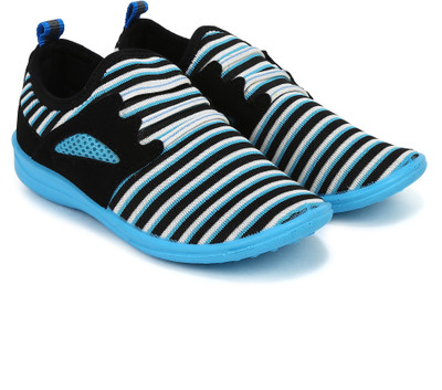

Footfun Boys Slip on Sneakers(Multicolor, S.blue
