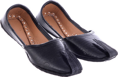

Little Palz Boys Slip on Jutis(Black