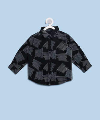 

United Colors of Benetton Boys Printed Casual Black Shirt, K47