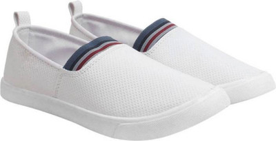 

Sporter 717 Slip On Sneakers For Men(White