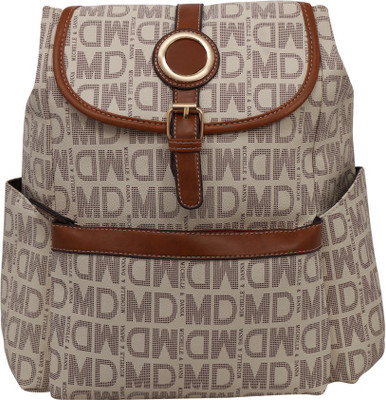 

minaar 8DKD-DGN649 Backpack 8 L Backpack(Beige), White