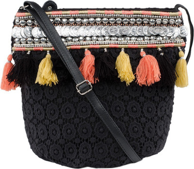 

VASA Sling Bag(Black)