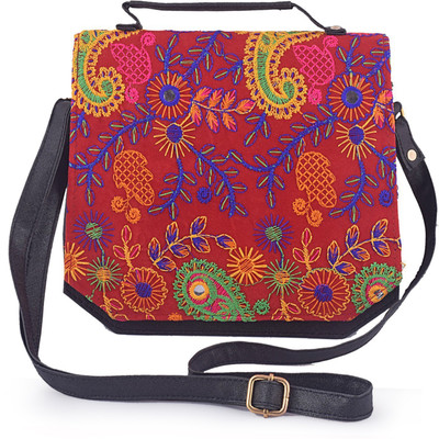 

HAPHAE Sling Bag(Maroon)