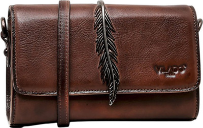 

Vilado Sling Bag(Brown)