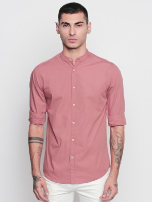Dennis Lingo Men Solid Casual Pink Shirt
