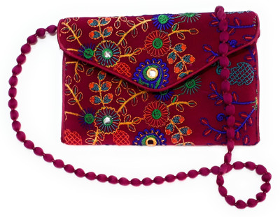 

Unique Fashion Women Evening/Party, Casual, Formal Multicolor Velvet Sling Bag