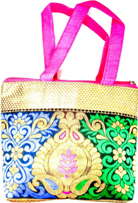 

Feel alive Women Evening/Party Multicolor Silk Hand-held Bag