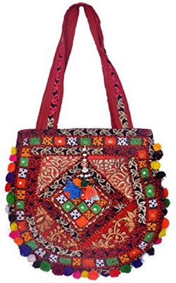 

Super Women Evening/Party Multicolor Silk Shoulder Bag
