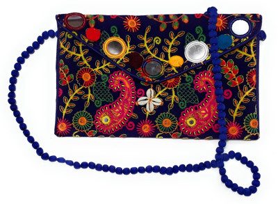 

Unique Fashion Women Casual, Evening/Party Multicolor Velvet Sling Bag