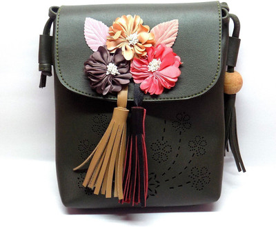 

Ambrosia Women Casual Green Synthetic Leather Sling Bag