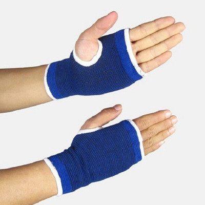 

Meenamart.com Boxing Gloves Gym & Fitness Gloves (Free Size, Multicolor)