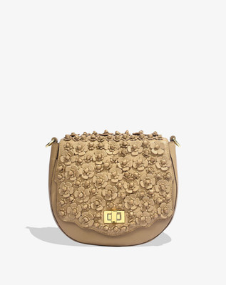 

Eske Sling Bag(Beige)