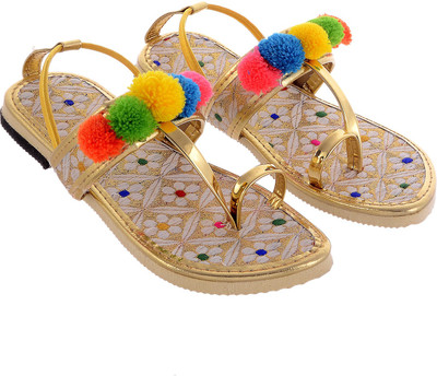 

Little Palz Girls Slip on Sneakers(Multicolor