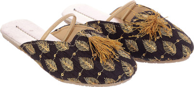 

Little Palz Girls Sling Back Strappy Sandals(Black