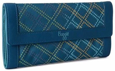 

Baggit Casual Blue Clutch