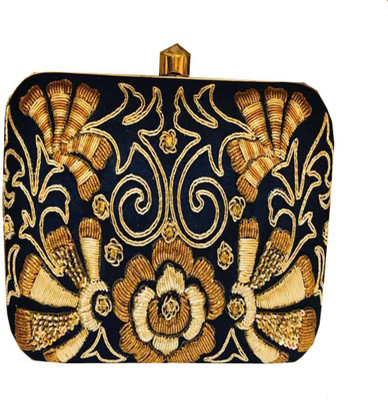 

Craftbazaar Party Blue Clutch