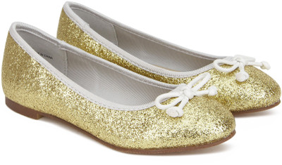 

United Colors of Benetton Girls Slip on Ballerinas(Gold