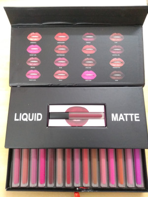 

flash store MULTICOLOUR LONG LASTING LIPSTICK(MULTI)