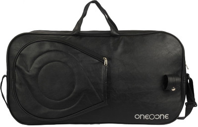 

One O One Regular Black - Badminton / Tennis Kit Bag(Black, Kit Bag