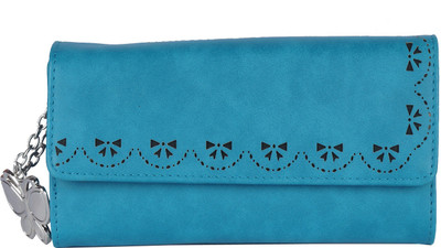 

Butterflies Women Blue Artificial Leather Wallet(6 Card Slots), Sky blue