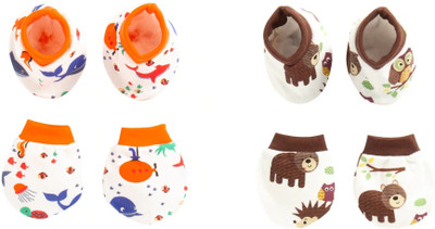 

Pebbles Combo Of Cotton Bootie, Mitten 0-12 Month for Baby (Pack Of-2)(Orange, Brown)