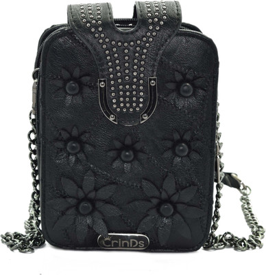 

Crinds Women Evening/Party Black Leatherette Clutch