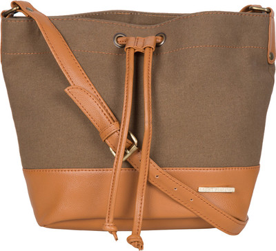 

Bagsy Malone Women Casual Brown PU Sling Bag