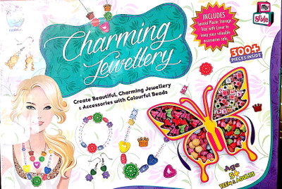 

regal charming jewellery set